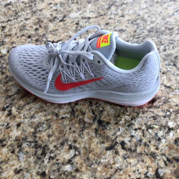 Nike Zoom Winflo 5 OS2410122 - Picture 2 of 5